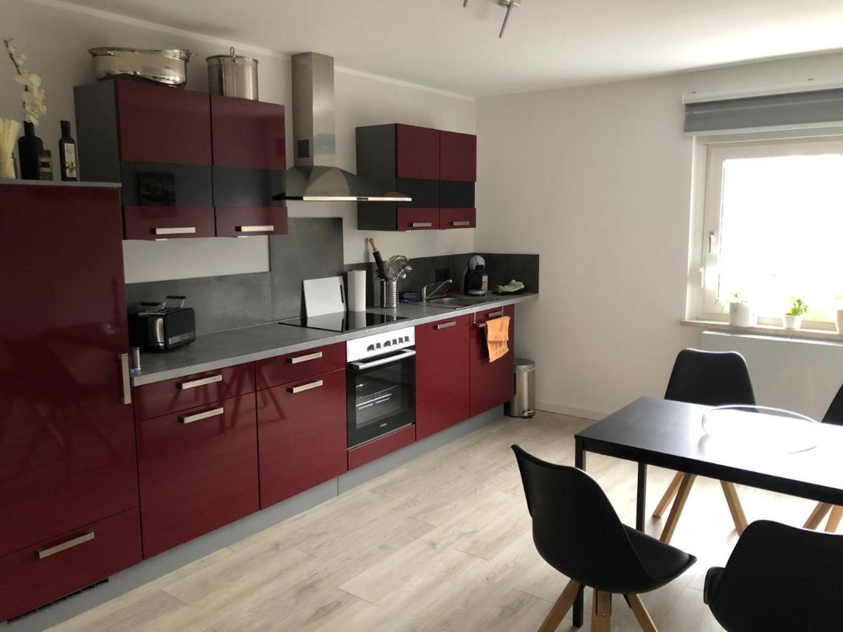 Body Kult Loft - Modernes Appartement Mit 2 Separaten Schlafzimmern Zwickau Bagian luar foto